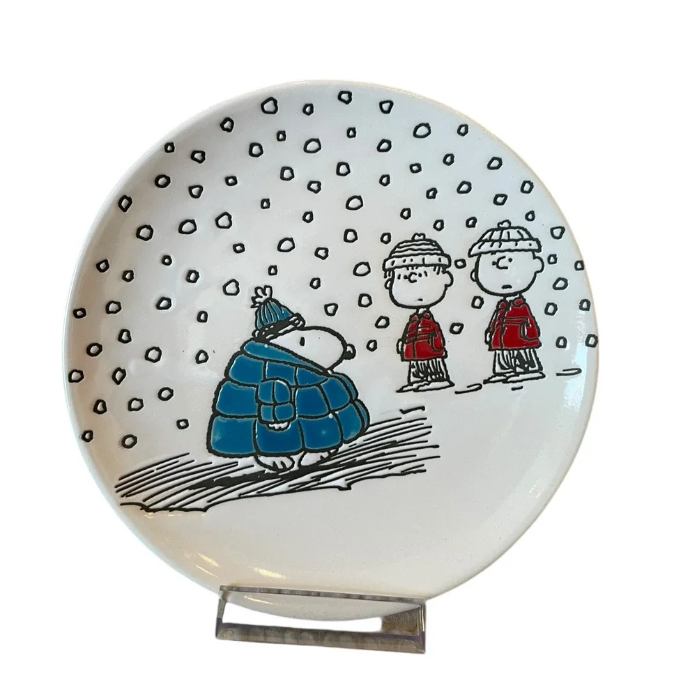 Peanuts Snoopy in Puffer Jacket Snow Appetizer Plates 6in Set of 4 Ceramic NEW